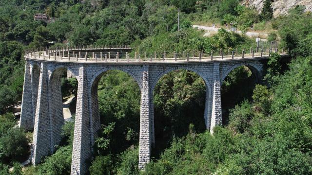 Castillon Viaduc Du Caramel