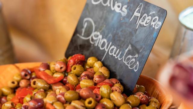 Menton Marche Des Halles Olives Provencales