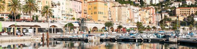 Menton Vieux Port Vieille Ville