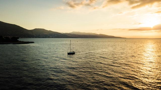 Bateau En Mer