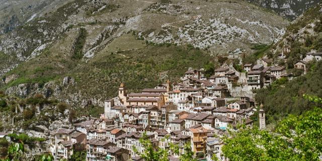 Saorge Village Accroché à la Montagne