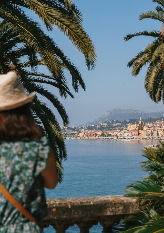 Vue Sur Menton Depuis La Villa Serena