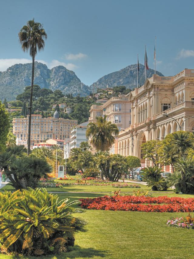 Jardin et Palais de l'Europe à Menton