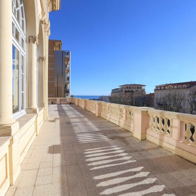 Terrasses du Palais de l'Europe à Menton