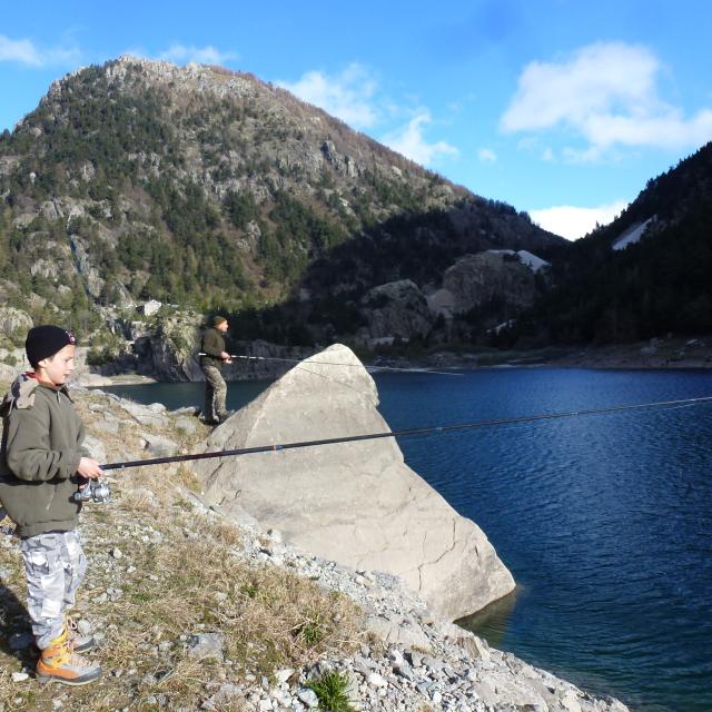 Peche Au Lac Des Mesches Tende Sophie Forestier